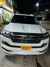 Toyota Land Cruiser AX G 60th Black Leather Selection 2011 for Sale in Karachi