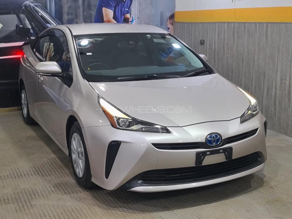 Toyota Prius S 2019 for sale in Lahore | PakWheels