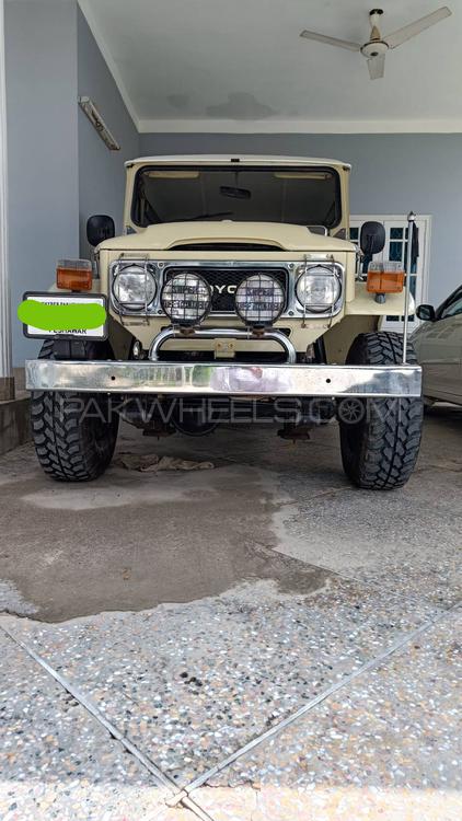Toyota Land Cruiser 1984 for Sale in Dera ismail khan Image-1