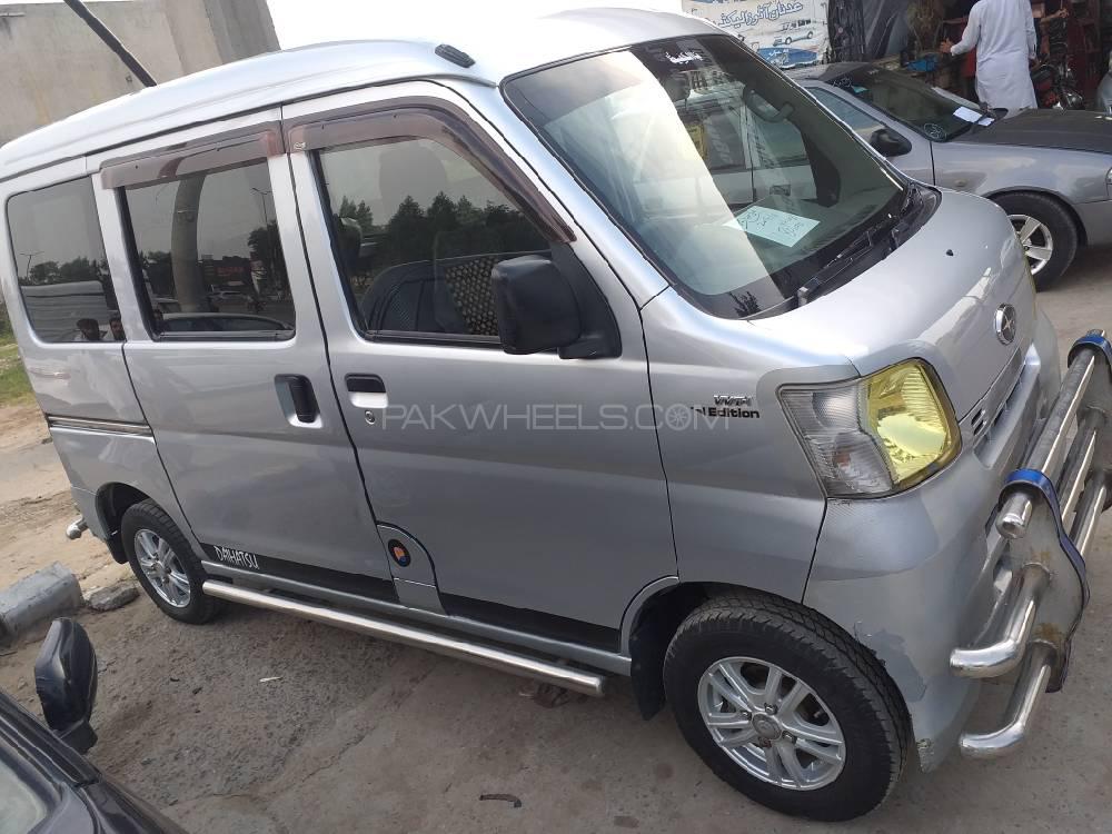 Daihatsu hijet 2018