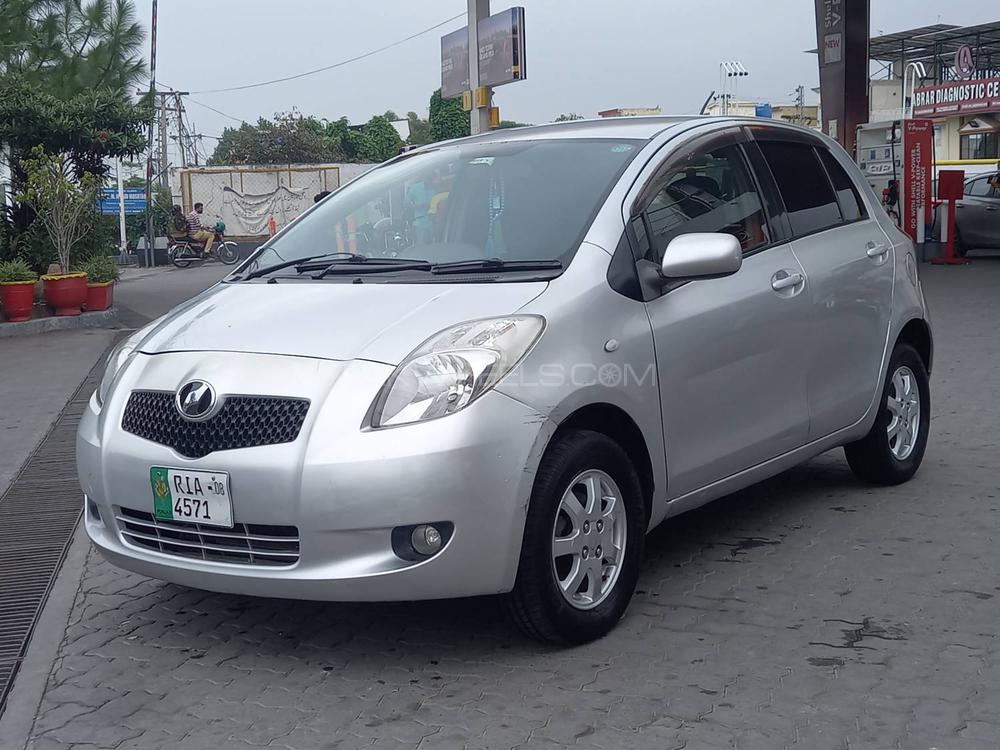 Toyota Vitz B Intelligent Package 1.0 2006 For Sale In Rawalpindi ...