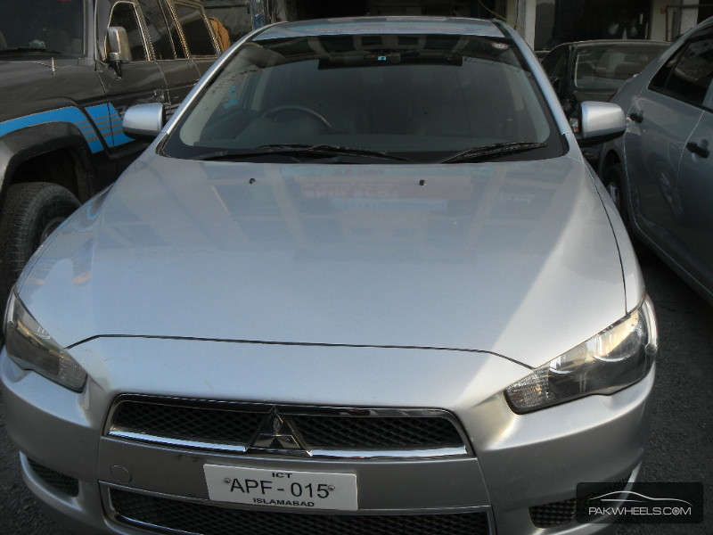 Mitsubishi Galant 2010 for Sale in Islamabad Image-1