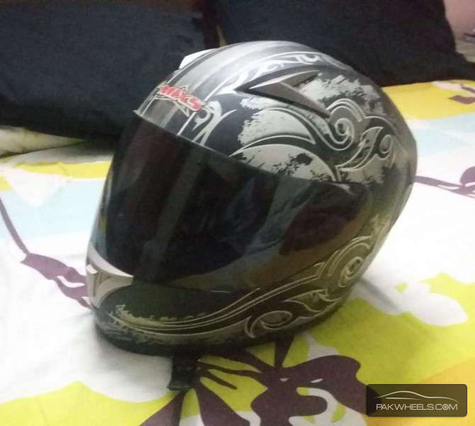 Imported helmet Image-1