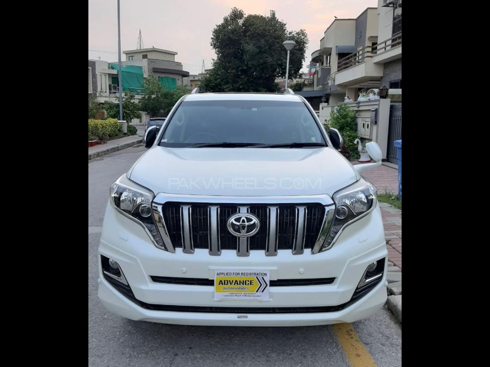 Toyota Prado 2016 for Sale in Islamabad Image-1