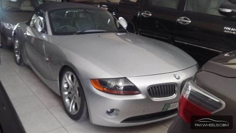 BMW Z4 2003 for Sale in Lahore Image-1