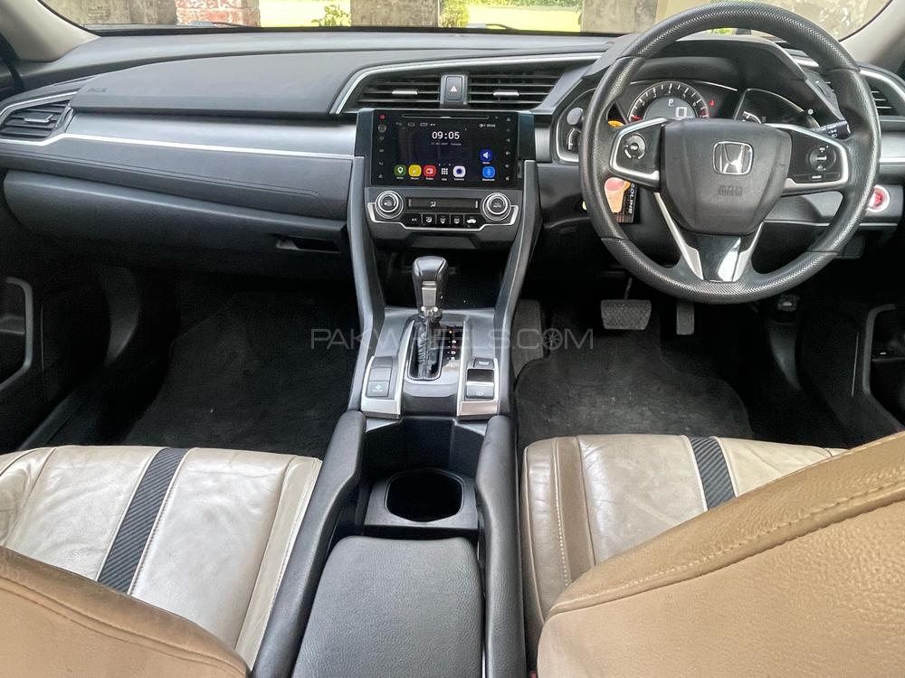Honda Civic 2017 for Sale in Gujranwala Honda Civic 2017 for Sale in Gujranwala Image-5