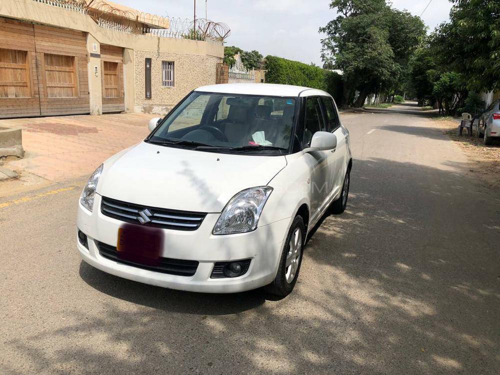 suzuki-swift-dlx-1-3-navigation-2018-for-sale-in-karachi-pakwheels