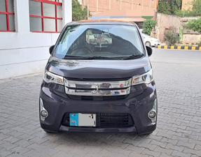 Mitsubishi EK Custom 2015 for Sale in Lahore