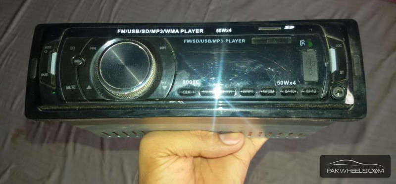 Aux,Cd player for sale Image-1