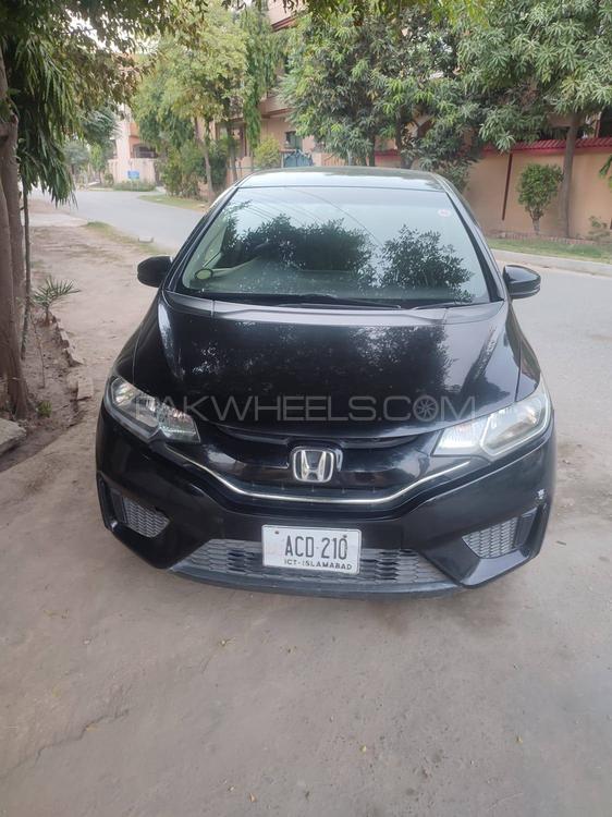 Honda Fit 2013 for Sale in Lahore Image-1