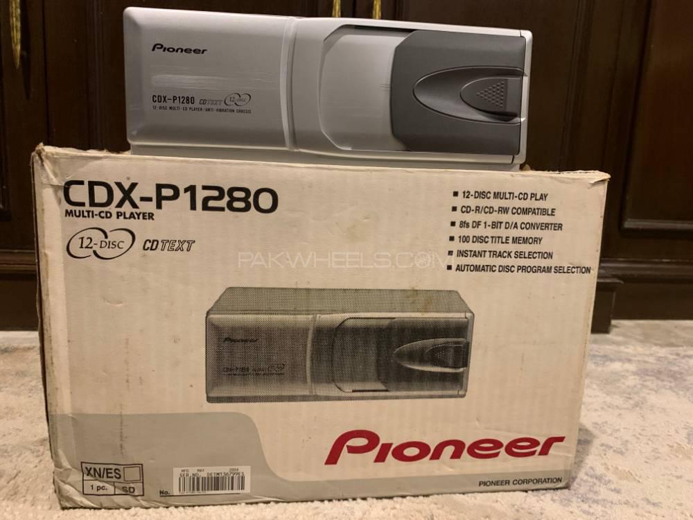 Pioneer 12 Disc CD Changer Image-1