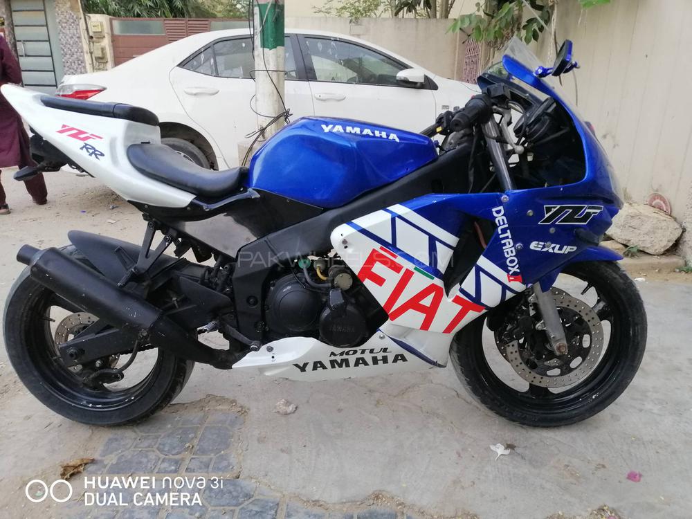 Yamaha  Fzr 250  1997 for Sale Image-1