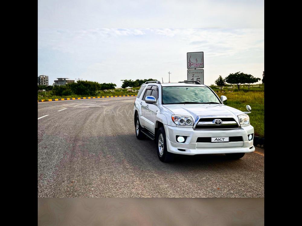 Toyota Surf 2004 for Sale in Islamabad Image-1
