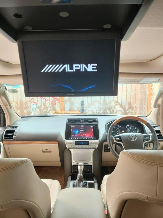 Toyota Prado 2017 for Sale in Lahore Image-1