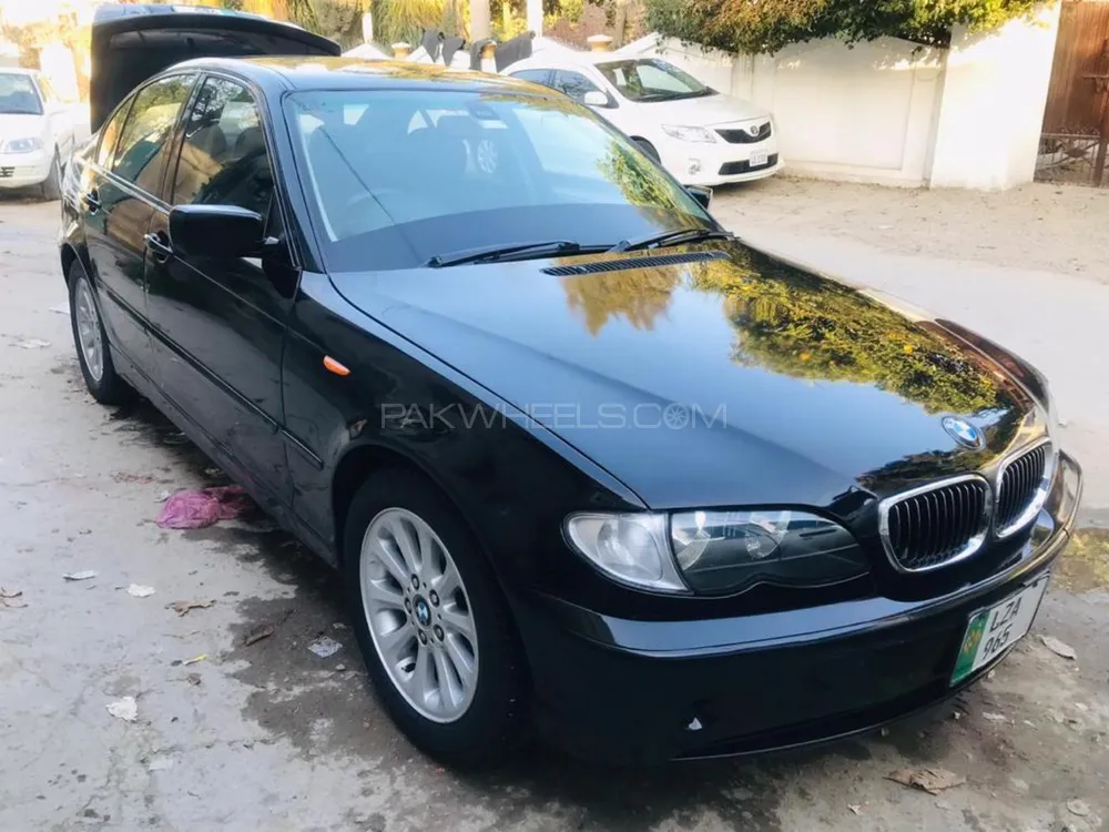 BMW 3 Series 2004 for Sale in Gujrat Image-1