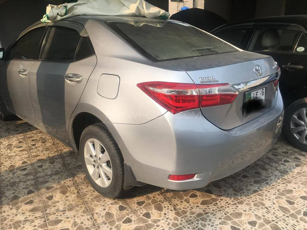 Toyota Corolla 2016 for Sale in Lahore Image-1
