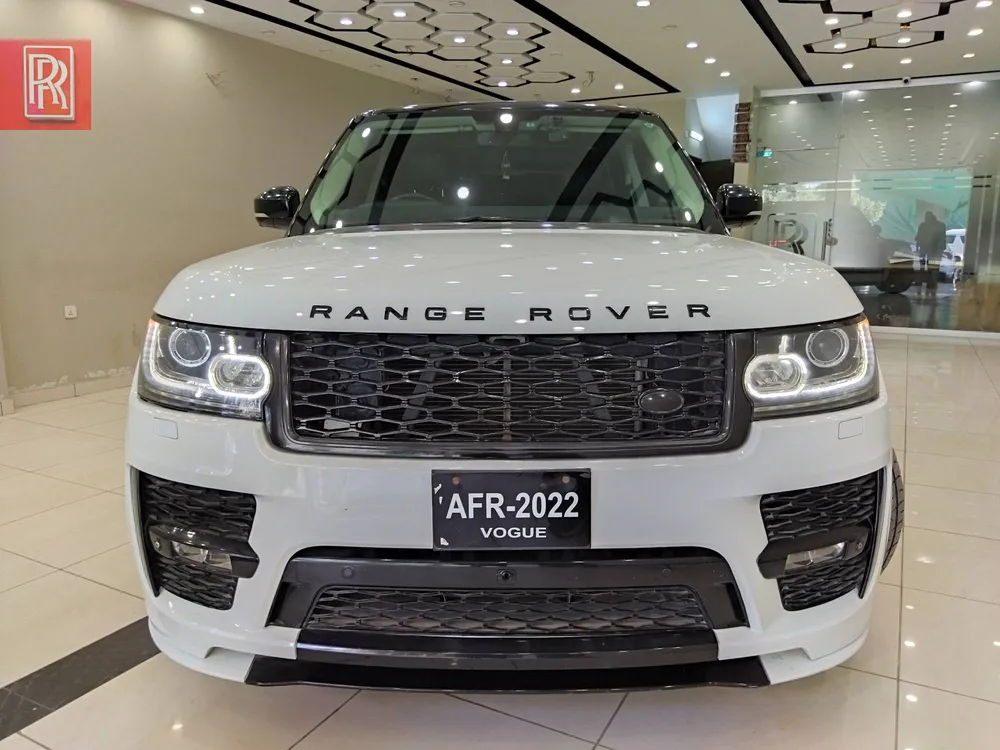 Range Rover Vogue 2013 for Sale in Karachi Image-1