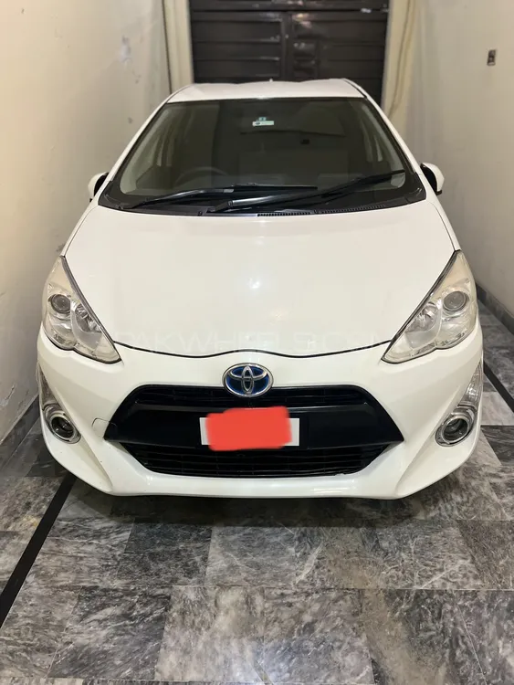 Toyota Aqua 2015 for Sale in Lahore Image-1