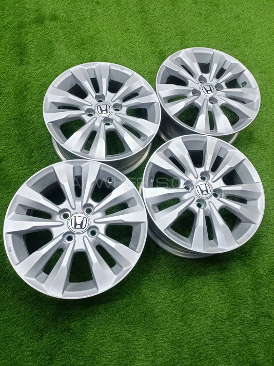 HONDA CITY 2018 MODEL ALLOY WHEELS SHOWROOM CONDITION Image-1