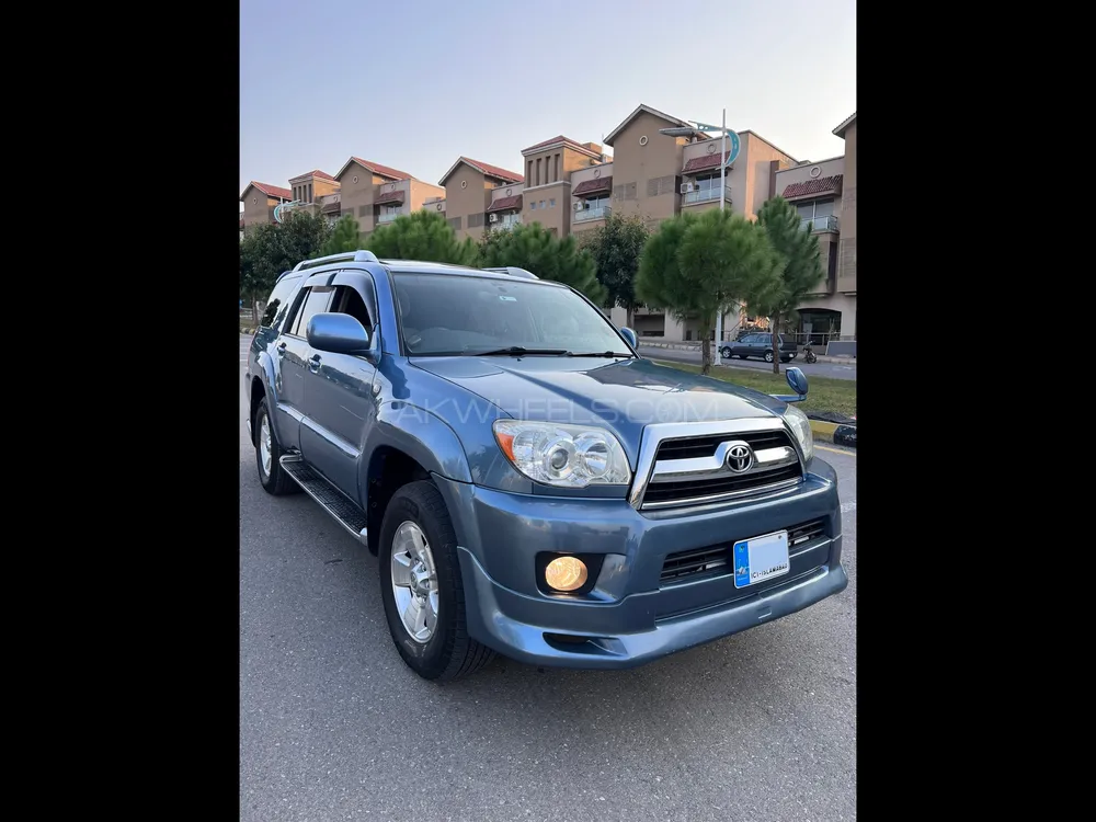 Toyota Surf 2003 for Sale in Islamabad Image-1
