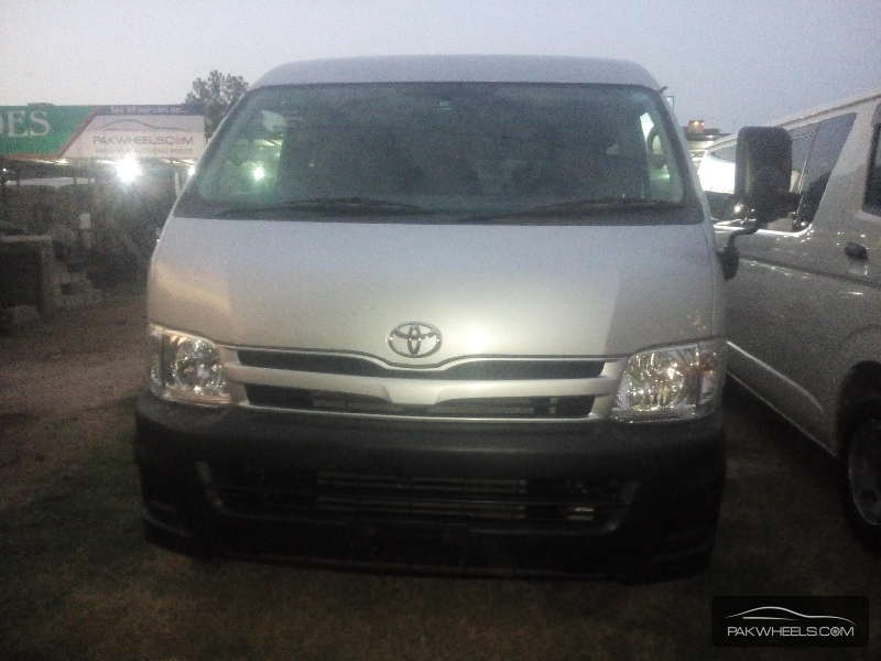 Toyota Hiace 2011 for Sale in Rawalpindi Image-1