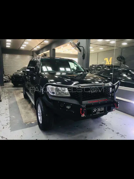 Toyota Hilux 2008 for Sale in Karachi Image-1