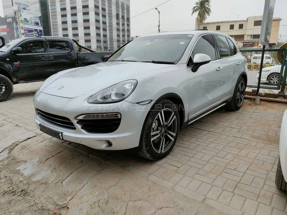 Porsche Cayenne 2014 for Sale in Karachi Image-1