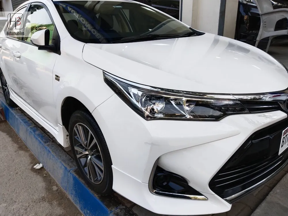 Toyota Corolla 2021 for Sale in Karachi Image-1