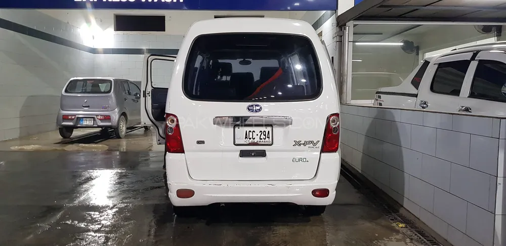 FAW X-PV 2016 for Sale in Rawalpindi Image-1