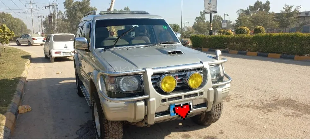 مٹسوبیشی پجیرو 1996 for Sale in اسلام آباد Image-1