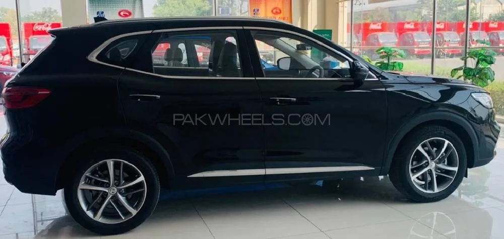 MG HS 2023 for Sale in Lahore Image-1