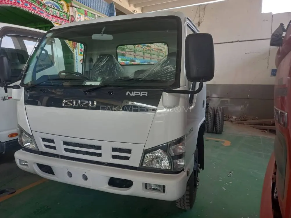 Isuzu Other 2023 for Sale in Karachi Image-1