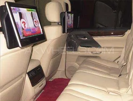 Lexus LX Series 2017 for Sale in Islamabad Lexus LX Series 2017 for Sale in Islamabad Image-3