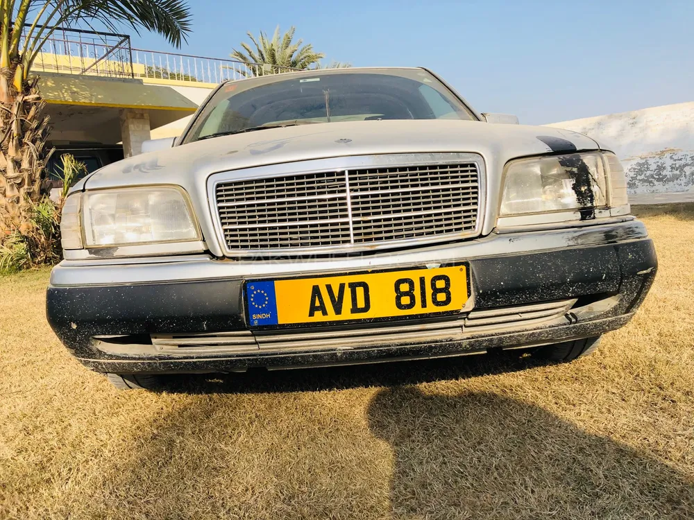 Mercedes Benz C Class 1995 for Sale in Lodhran Image-1