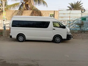 Toyota Hiace TRH 228 2018 for sale in Karachi | PakWheels