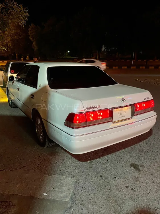 Toyota Crown 1998 for Sale in Islamabad Image-1