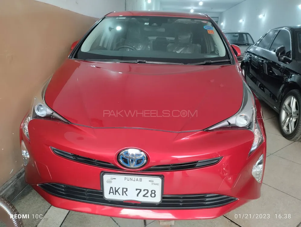 Toyota Prius A Premium Touring Selection 2017 For Sale In Lahore Pakwheels 3577