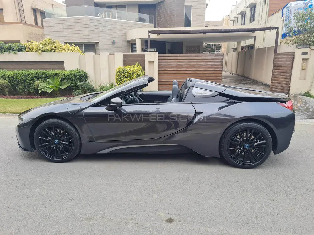 BMW i8 2019 for Sale in Lahore Image-1