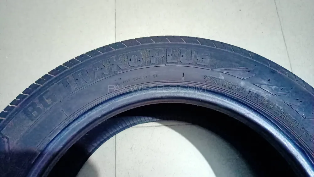 Buy tyre for sale 185/60/15 in Lahore PakWheels