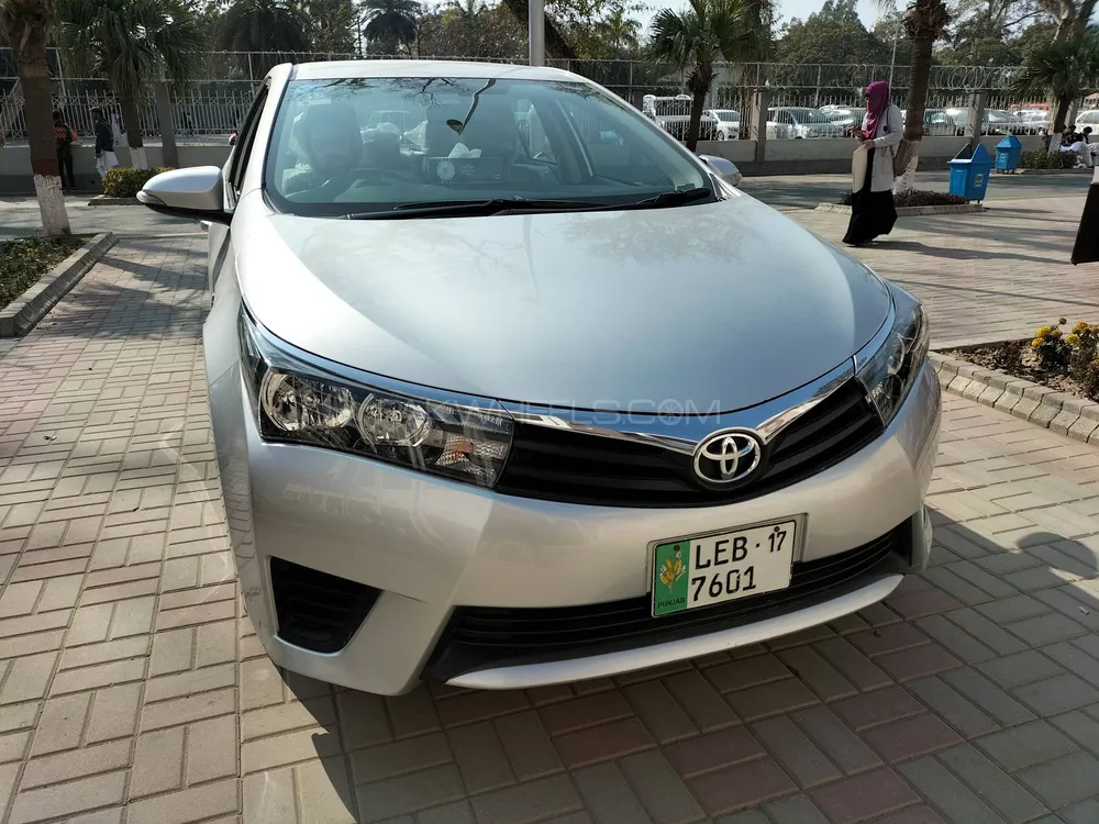 Toyota Corolla 2017 for Sale in Sargodha Image-1