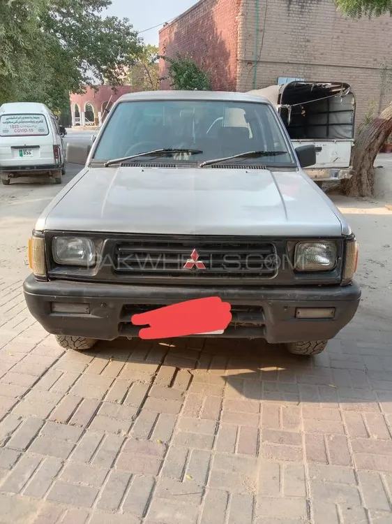 Mitsubishi L200 1995 for Sale in Lahore Mitsubishi L200 1995 for Sale in Lahore Image-5