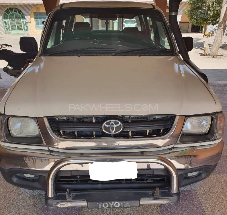 Toyota Hilux 2003 for Sale in Quetta Image-1