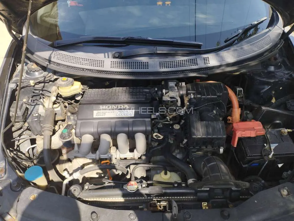 Honda CR-Z 2012 for Sale in Karachi Honda CR-Z 2012 for Sale in Karachi Image-8