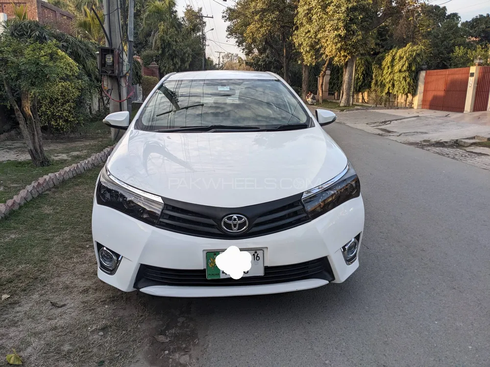 Toyota Corolla Altis Automatic 1.6 2015 For Sale In Lahore 