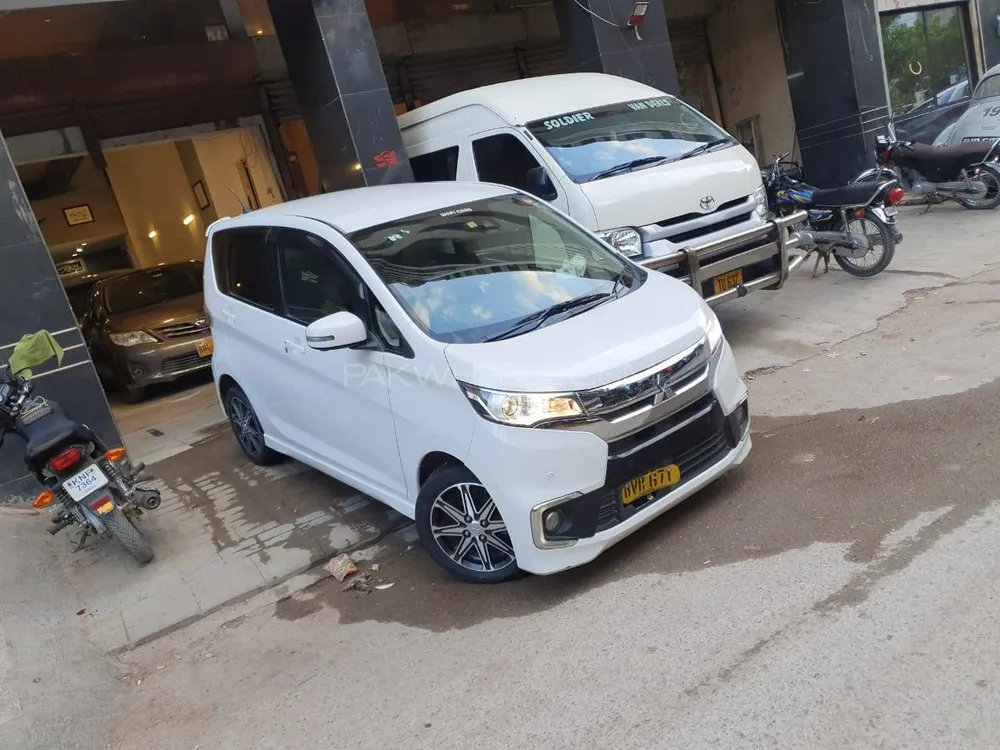 Mitsubishi EK Custom 2018 for Sale in Karachi Image-1