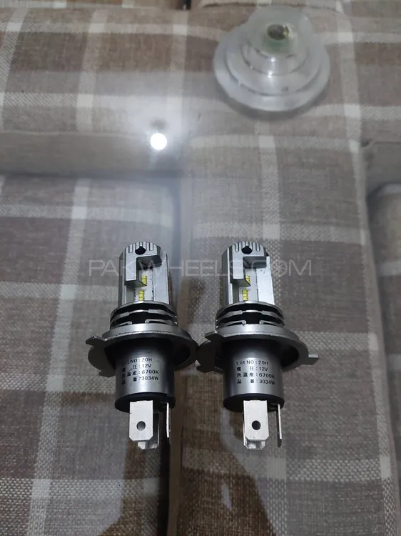 Original Japanese 12V H4 High Low Beam LED Bulbs Forsale Image-1