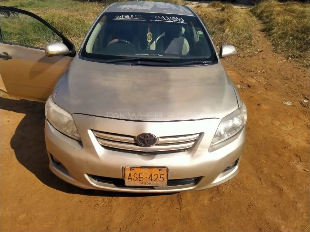 Toyota Corolla 2009 for Sale in Gharo Image-1