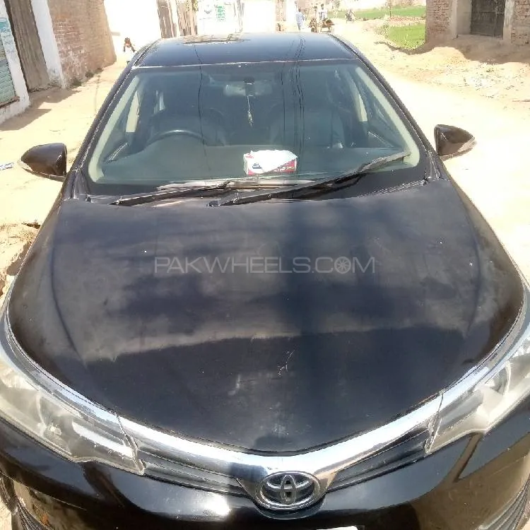 Toyota Corolla 2016 for Sale in Lahore Image-1