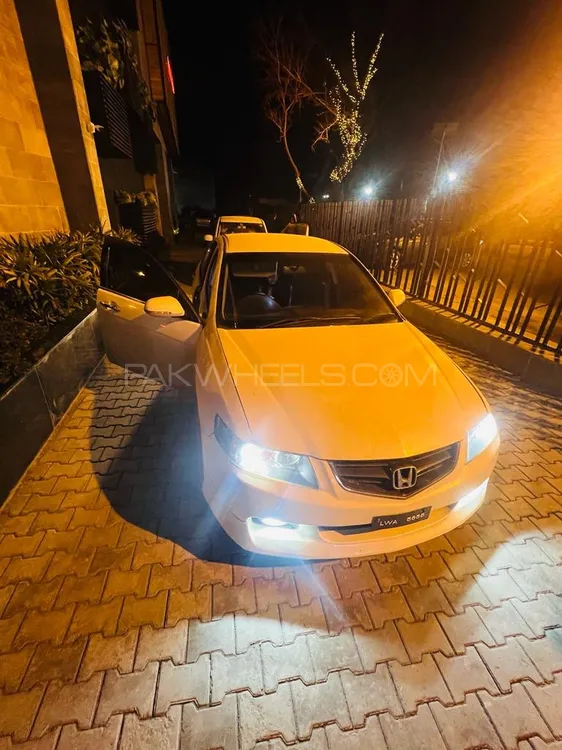 Honda Accord 2003 for Sale in Peshawar Image-1