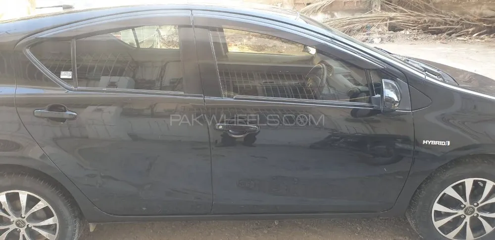 Toyota Aqua 2012 for Sale in Karachi Image-1